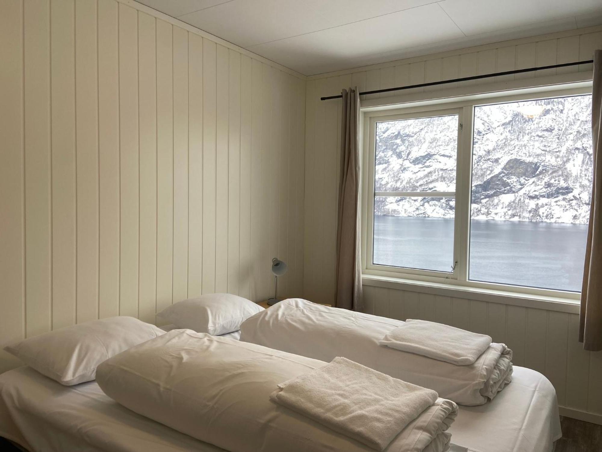 Winjum Apartments Aurland Stegastein Exterior photo